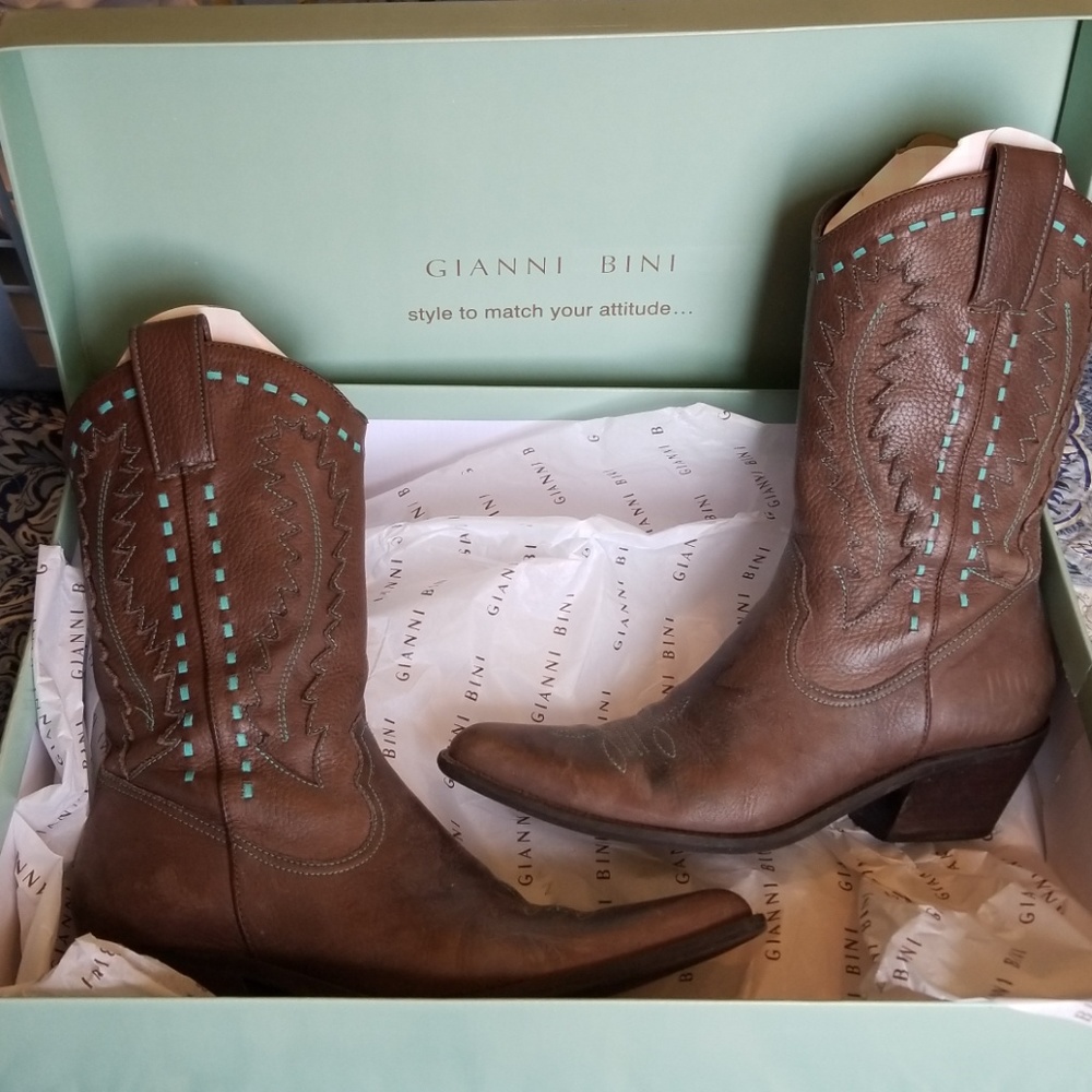 Gianni Bini Boots